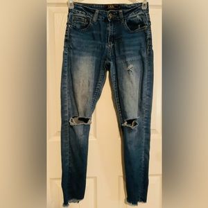 Size 2 L & B Jeans Ankle skinny jeans with distressed holes.